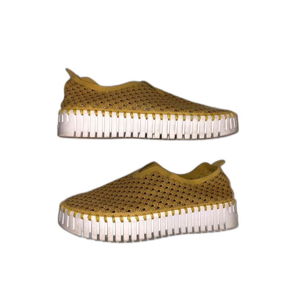 Ilse Jacobsen light mustard /tan laser cut shoe size 39